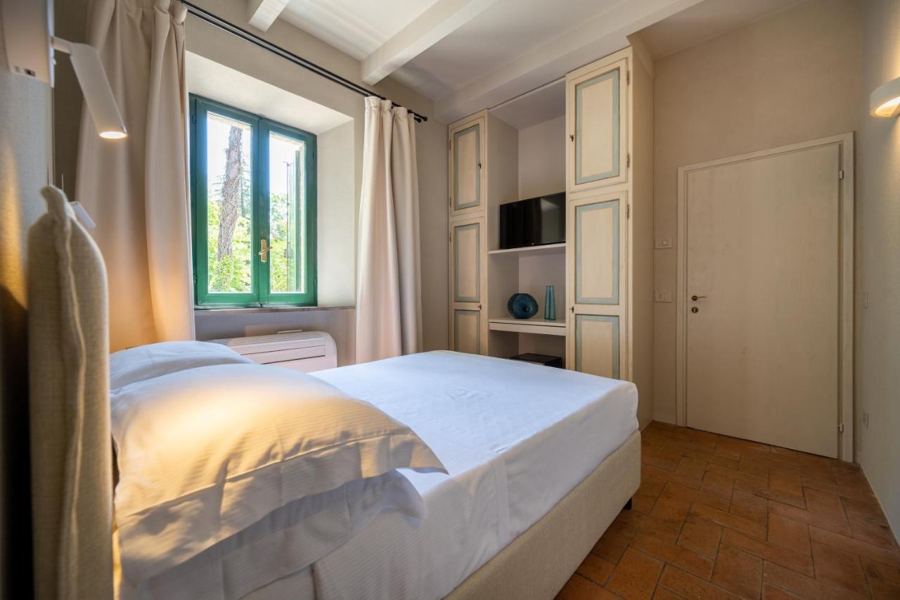 Palazzo Viviani Castello Di Montegridolfo Hotel Kültér fotó