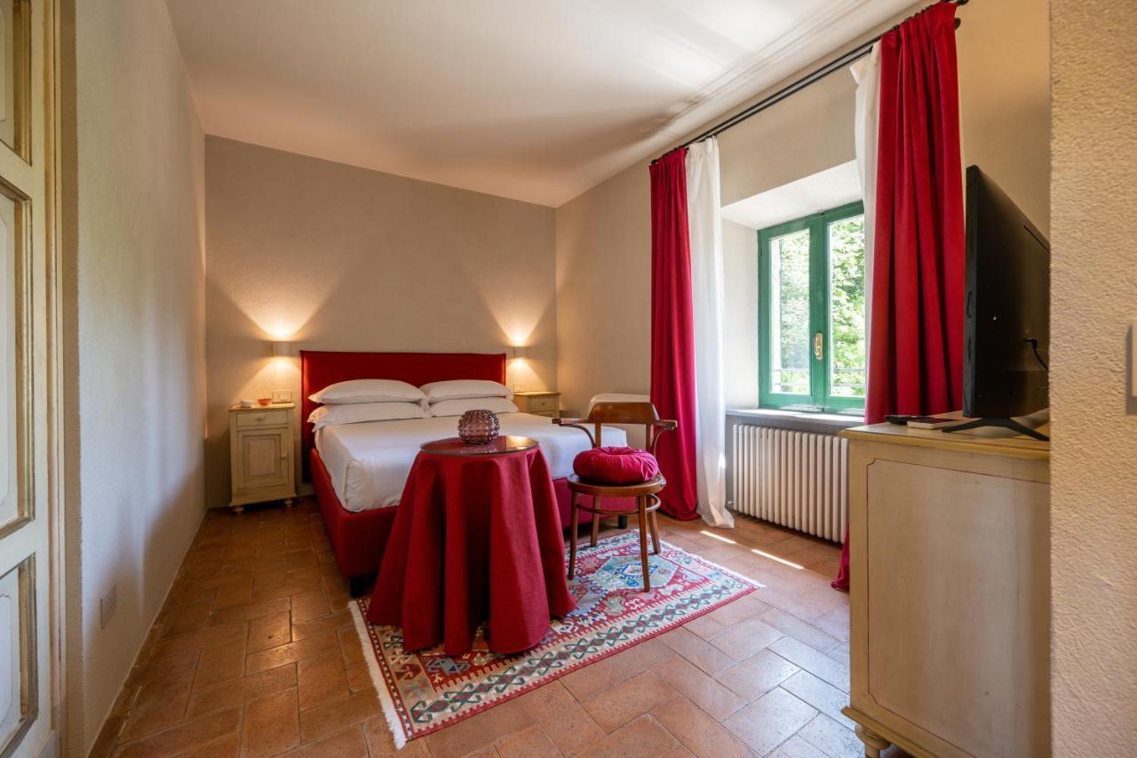 Palazzo Viviani Castello Di Montegridolfo Hotel Kültér fotó