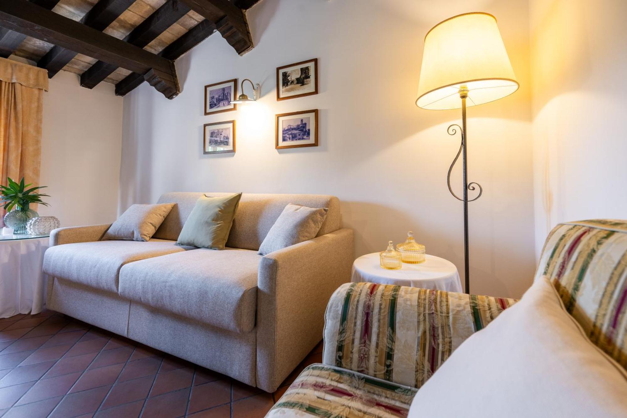 Palazzo Viviani Castello Di Montegridolfo Hotel Kültér fotó