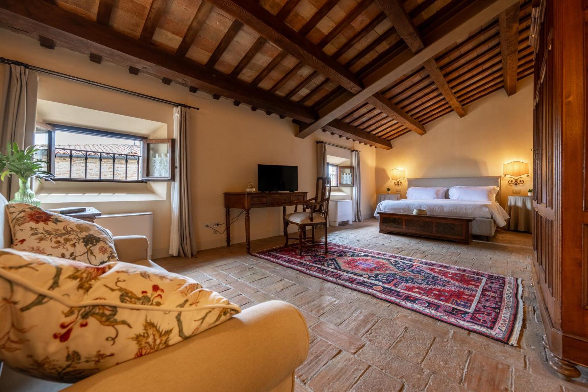 Palazzo Viviani Castello Di Montegridolfo Hotel Kültér fotó